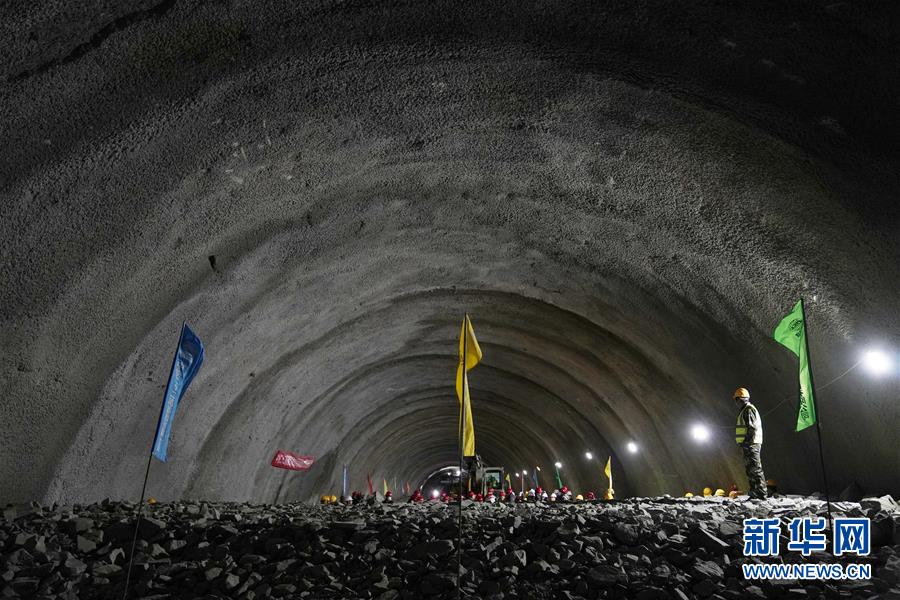 （經濟）（8）京沈高鐵全線隧道貫通