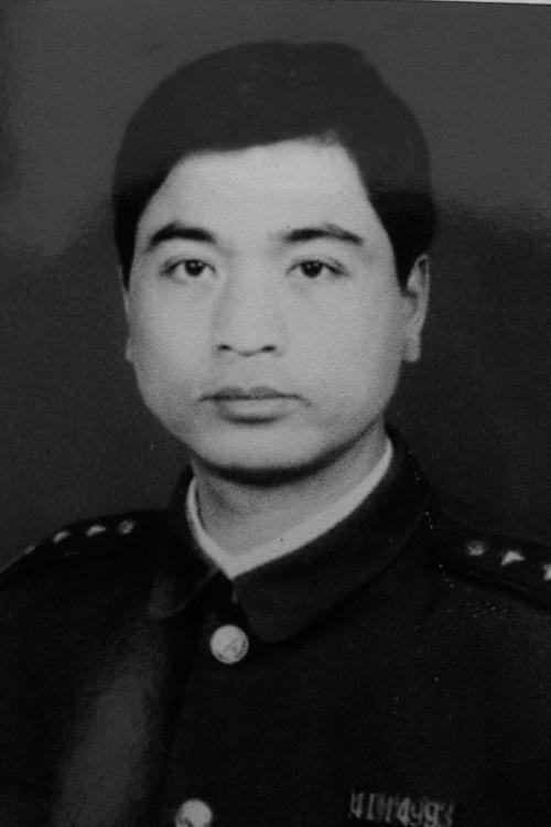 （为了民族复兴&middot;英雄烈士谱&middot;图文互动）葛汉斌：为救落水群众献出生命