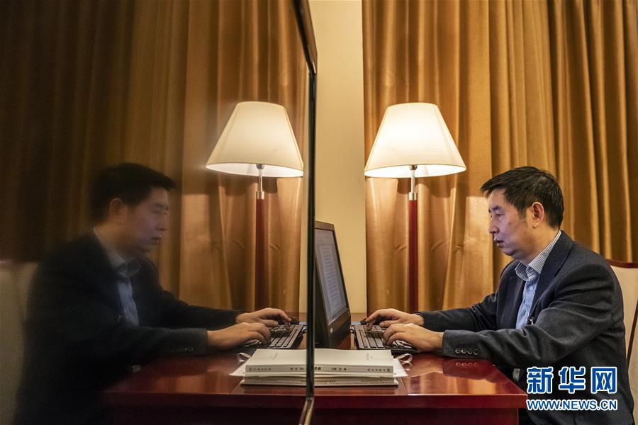 （两会&middot;图片故事）（5）全国政协委员王水：推动妇幼健康事业均衡发展