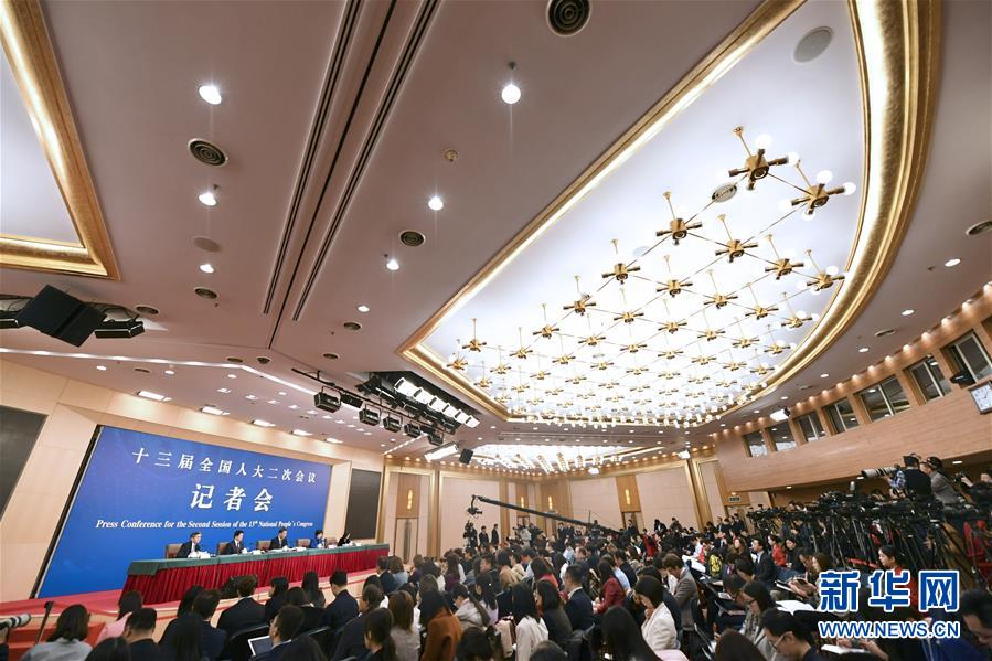 （两会·XHDW）（1）财政部部长刘昆等就“财税改革和财政工作”答记者问