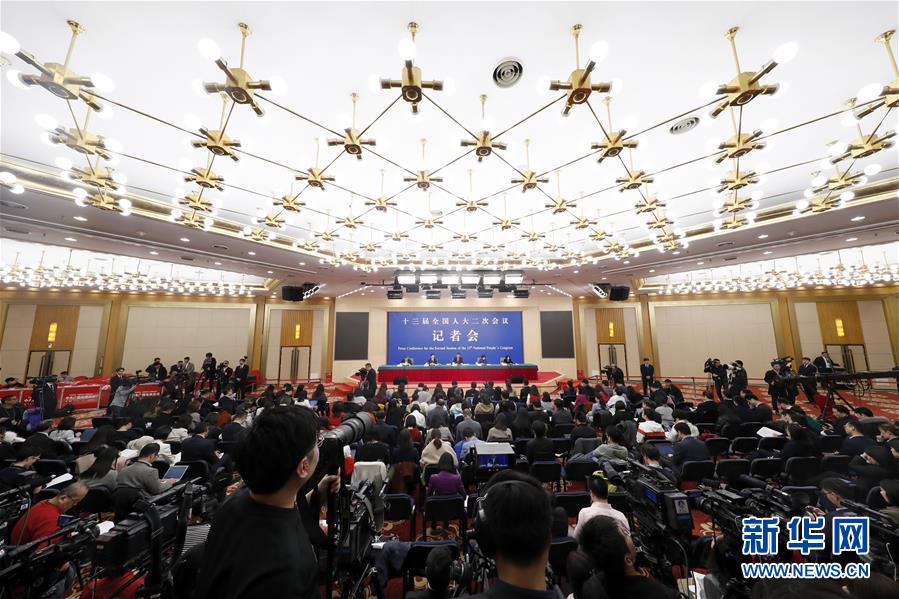 （两会）（5）财政部部长刘昆等就“财税改革和财政工作”答记者问