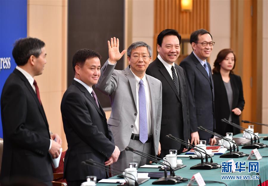 （两会&middot;XHDW）（7）中国人民银行行长易纲等就&ldquo;金融改革与发展&rdquo;答记者问