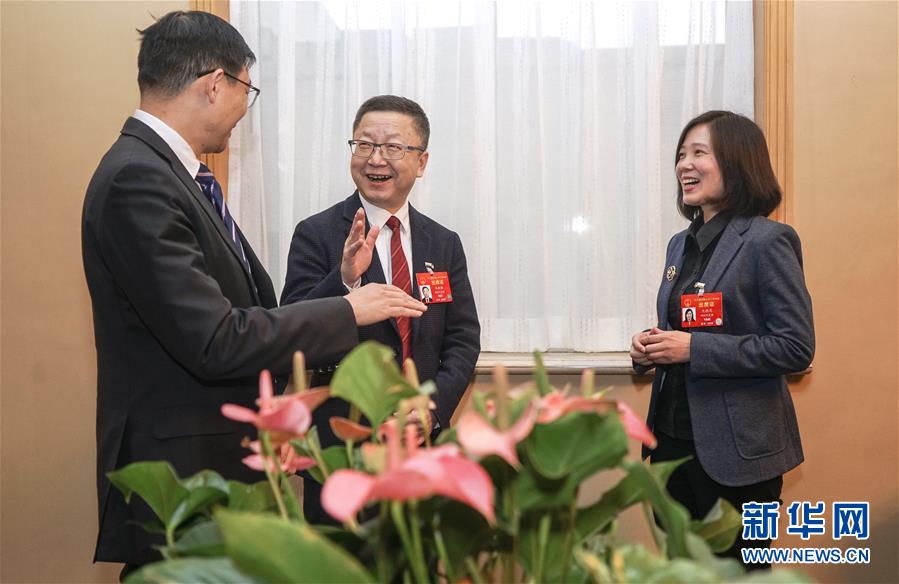 （两会&middot;图文互动）（4）&ldquo;这样的绿道太赞了！&rdquo;&mdash;&mdash;代表委员热议东湖绿道建设