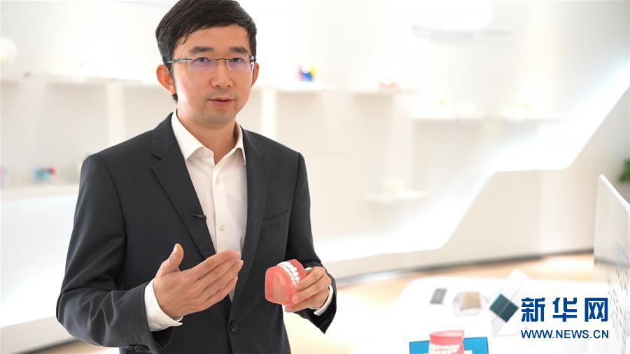 （新华全媒头条&middot;两会特别报道&middot;图文互动）（1）让奔涌的活水汇成高质量发展的大海&mdash;&mdash;从全国两会看奋进中国的发展活力