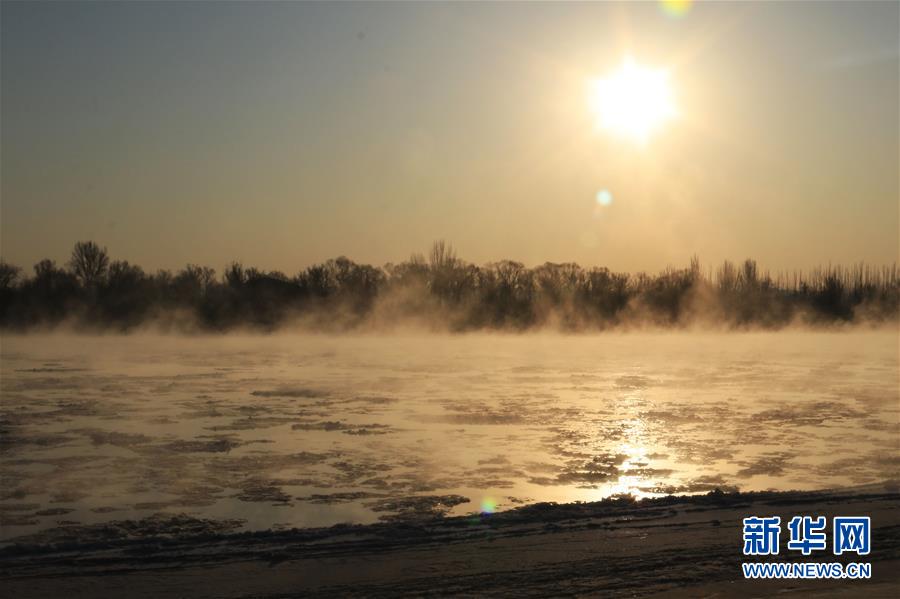 (环境)(2)黄河三盛公水利枢纽库区出现“水煮黄河”景观