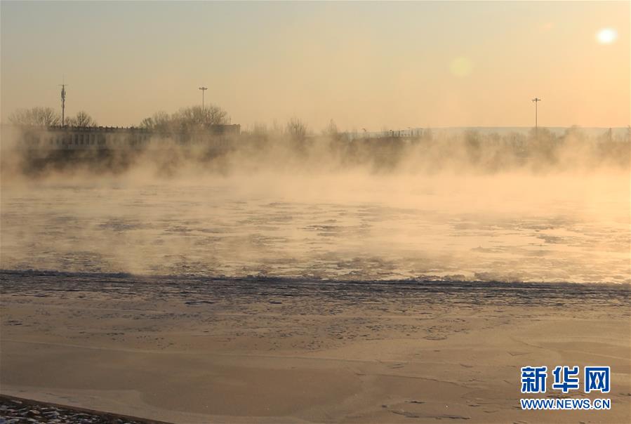 (环境)(3)黄河三盛公水利枢纽库区出现“水煮黄河”景观