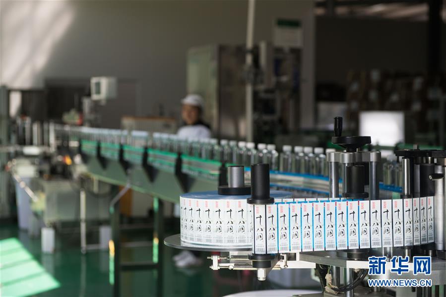 (新华全媒头条·在习近平新时代中国特色社会主义思想指引下——新时代新作为新篇章·总书记关切脱贫事·决胜贫困·图文互动)(3)坚决歼灭最后的贫困堡垒——写在决胜脱贫攻坚战开年之际