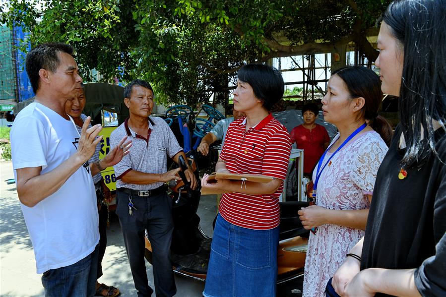(新华全媒头条·图文互动)(9)以优良作风凝聚决战决胜磅礴力量——2019年以习近平同志为核心的党中央贯彻执行中央八项规定、推进作风建设纪实