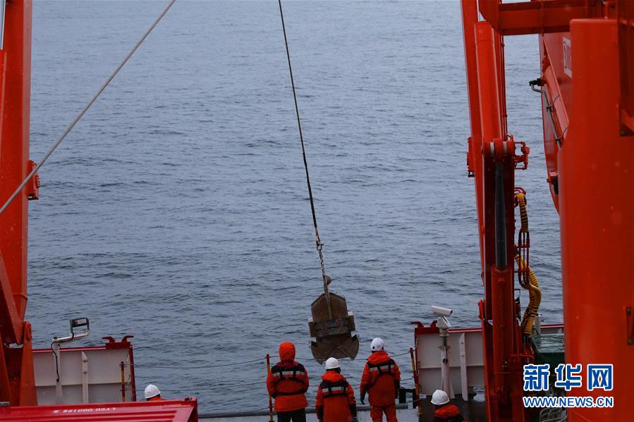 (“雪龙”探南极·图文互动)(6)中国南极考察队顺利完成宇航员海综合科考