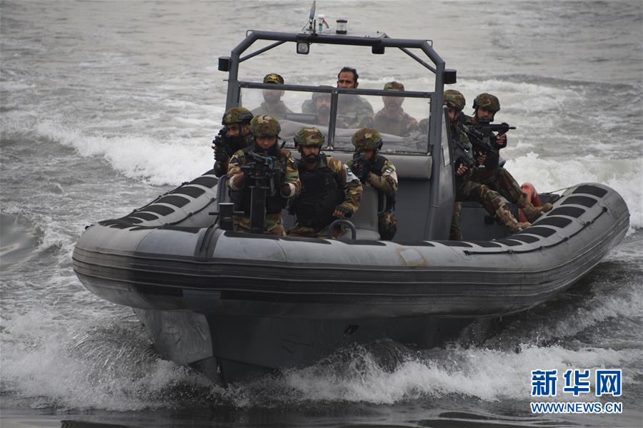 (图文互动·国际)(1)“海洋卫士-2020”中巴海上联演:结束港岸交流转入海上实兵实弹演练