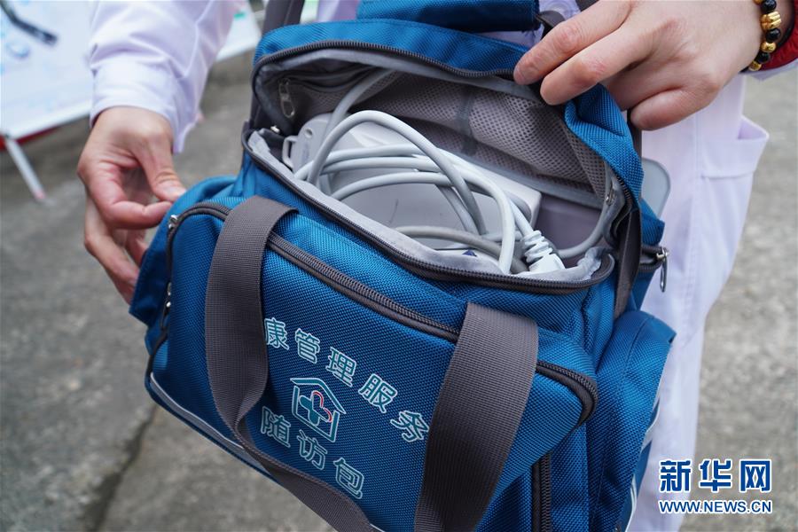 (新春走基层·图文互动)(3)高山来了医疗队