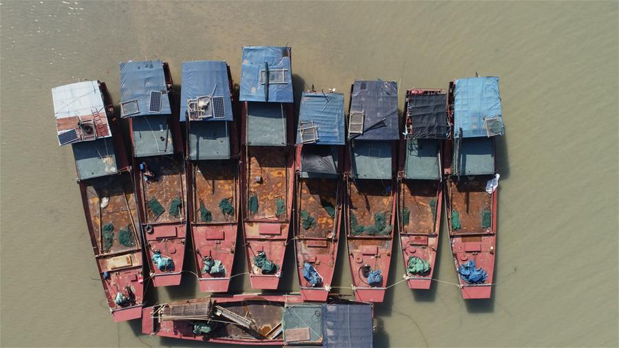 (新春走基层·大湖之变·图文互动)(1)渔民“三变”——鄱阳湖畔转产见闻