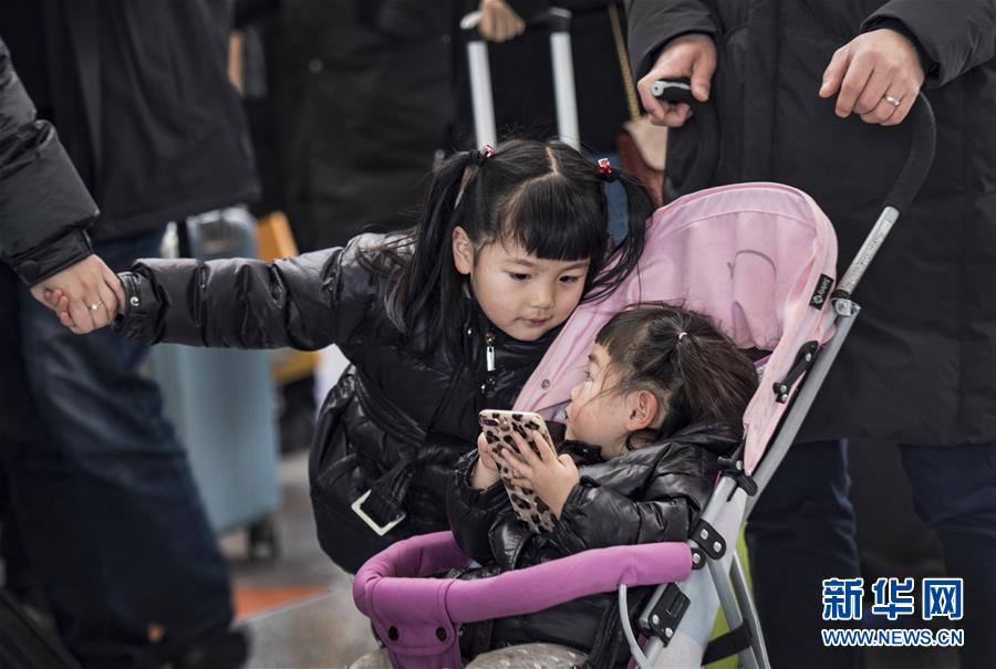 （社会）（9）西安北站的春运表情