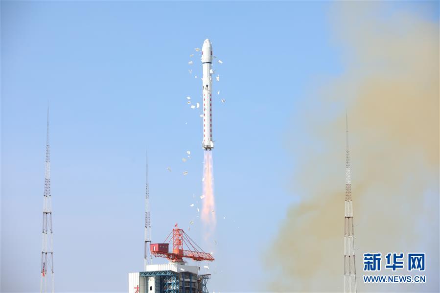 （科技）（2）我国成功发射“吉林一号”宽幅01星 搭载发射3颗小卫星