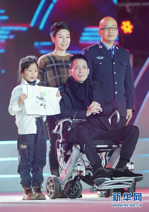 （图文互动）（3）&ldquo;中国网事&middot;感动2019&rdquo;十大年度网络人物揭晓