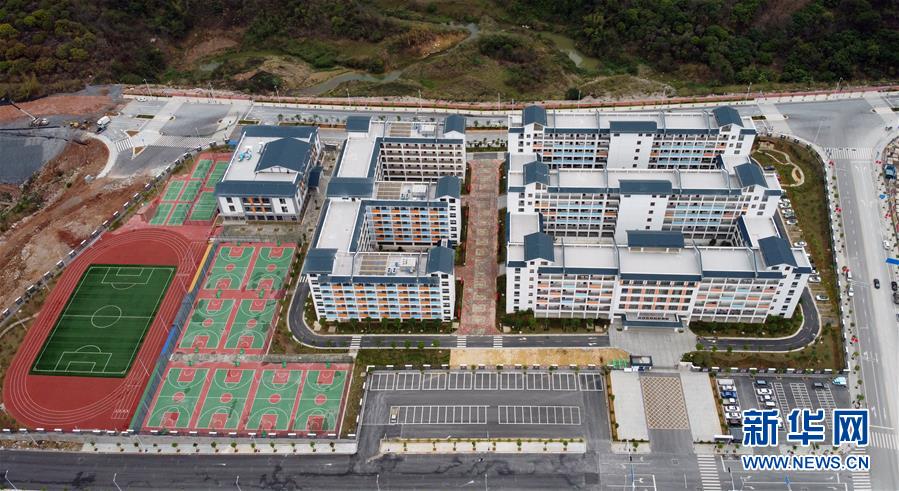 (图文互动)(1)“生活越来越有盼头!”——广西隆安易地扶贫搬迁户的幸福新生活