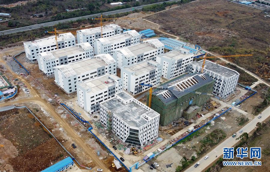 (图文互动)(2)“生活越来越有盼头!”——广西隆安易地扶贫搬迁户的幸福新生活