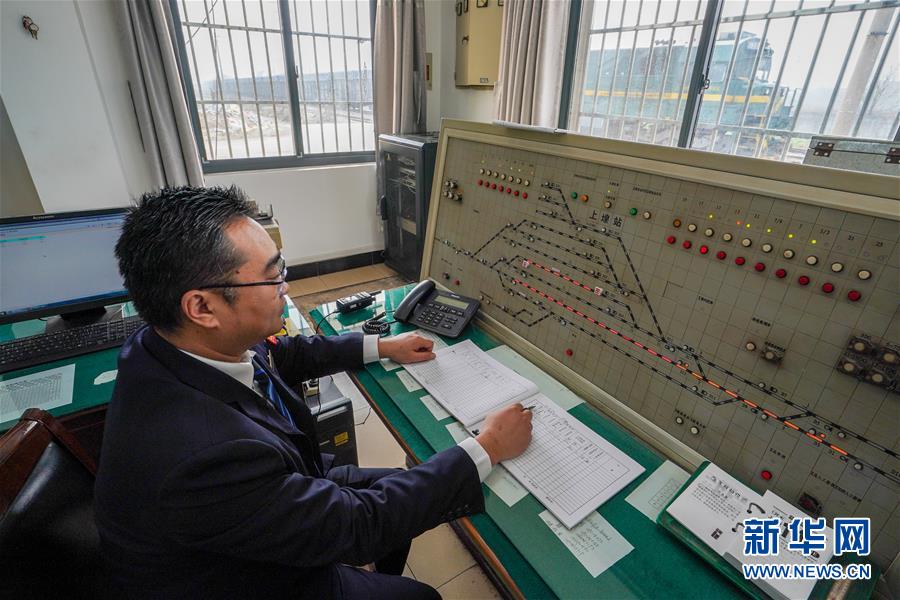 （新春走基层）（14）&ldquo;一个人&rdquo;的春运