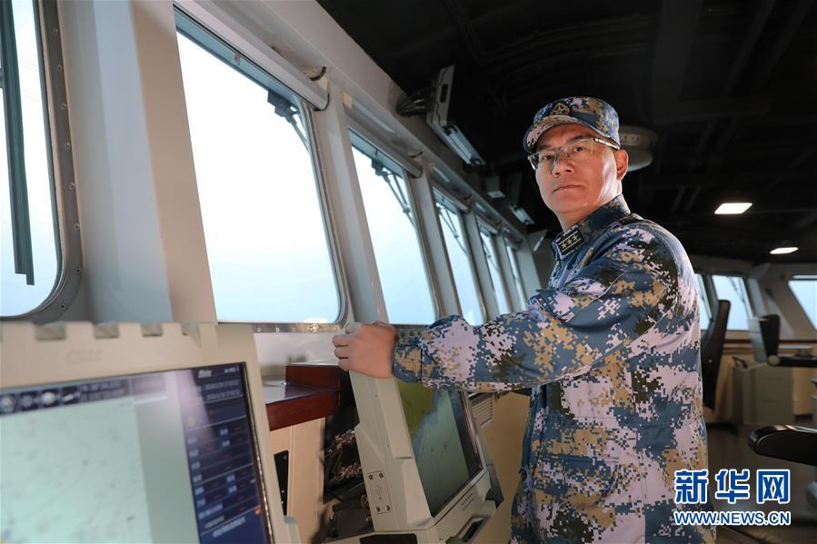 （新春走基层·图文互动）（1）“我们的目标在视距之外，征途是星辰大海”——夜探国产首艘万吨级驱逐舰南昌舰