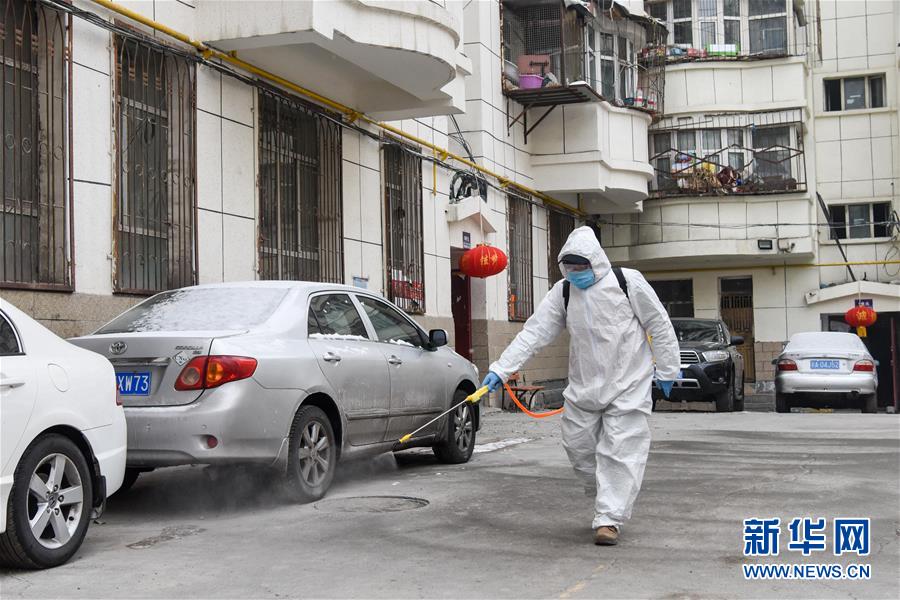 （聚焦疫情防控·图文互动）（3）“我们多跑跑，居民更安全”——直击新疆基层社区疫情防控