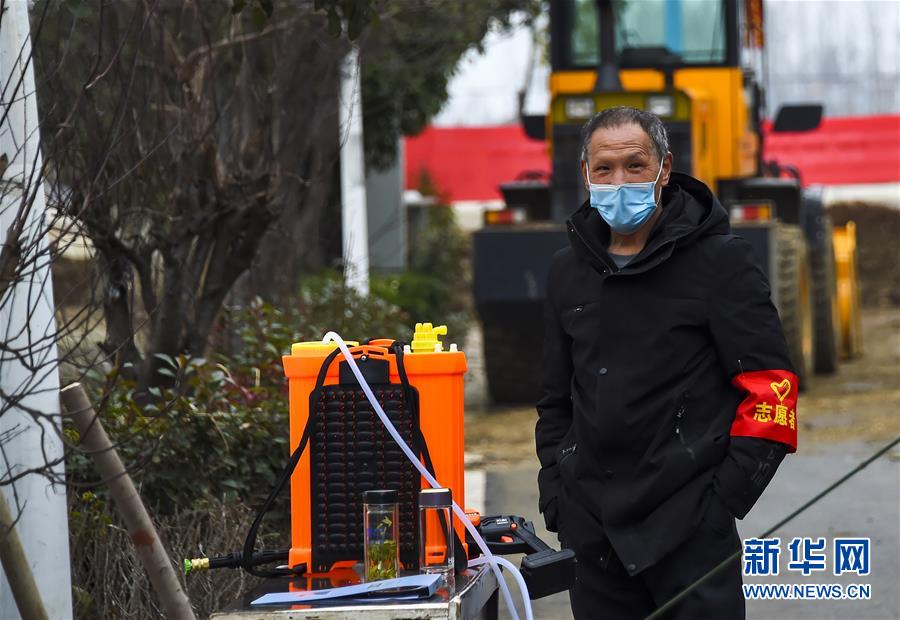 (聚焦疫情防控·图文互动)(2)一个湖北村庄的阻击战