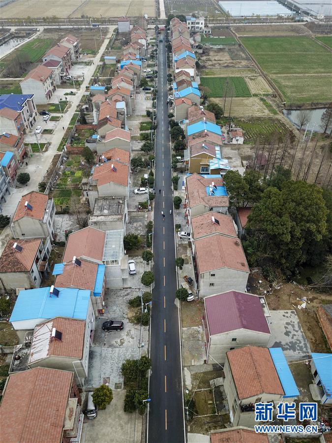 (聚焦疫情防控·图文互动)(5)一个湖北村庄的阻击战