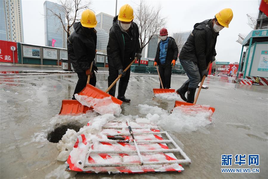 （聚焦疫情防控·圖文互動）（3）雪中戰“疫”：探訪風雪中復工的北京建築工地