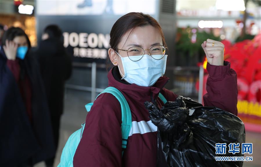 (聚焦疫情防控·图文互动)(7)十送医护“战士”下荆楚——辽宁医疗队驰援湖北群像扫描