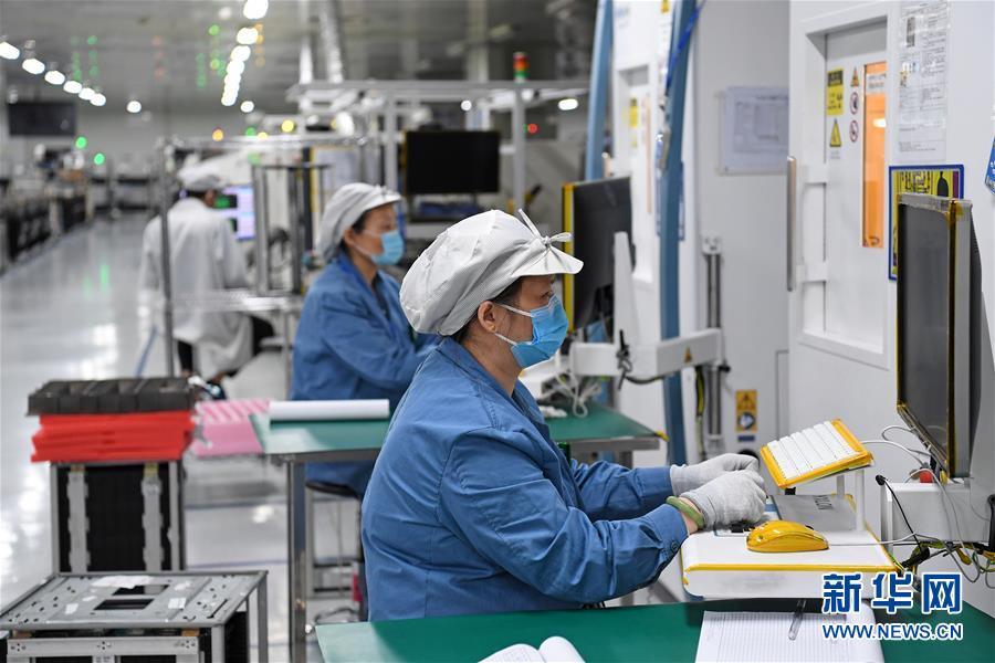 （在习近平新时代中国特色社会主义思想指引下&mdash;&mdash;新时代新作为新篇章&middot;习近平总书记关切事&middot;图文互动）（3）&ldquo;世界工厂&rdquo;的机器声逐渐响起来&mdash;&mdash;巩固防控效果有序推进复工复产纪实