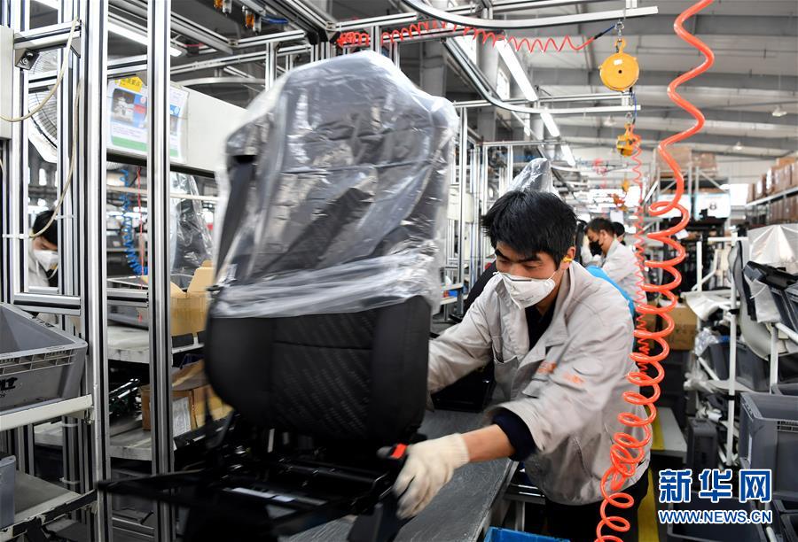 （图文互动）（7）“春天到了，熟悉的生活正在慢慢回来”——陕西多地复产复工一线见闻