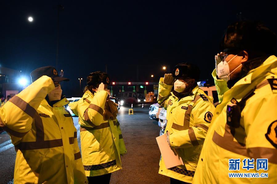 （新华全媒头条&middot;图文互动）（2）瓣瓣同心共峥嵘&mdash;&mdash;京津冀努力答好抗疫&ldquo;附加题&rdquo;交上协同&ldquo;期中卷&rdquo;