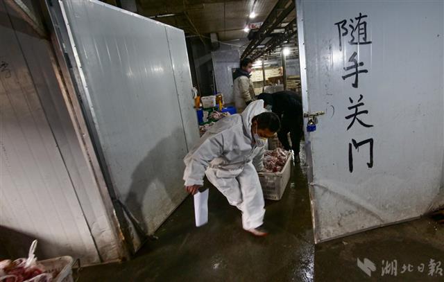 2082846_(新媒体组图附视频)应急车队司_11.jpg 2082846_(新媒体组图附视频)应急车队司_11.jpg