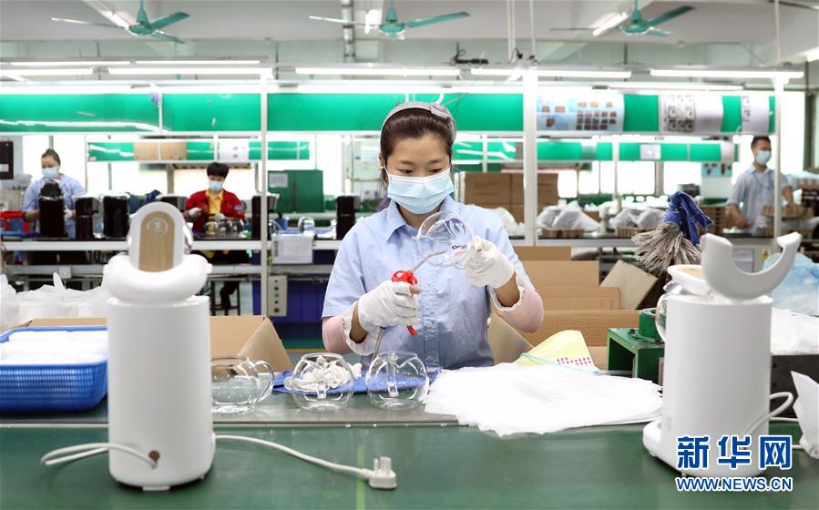 (抓好经济发展 应对复杂局面·图文互动)(3)在“家电之都”顺德看“中国制造”抗压前行