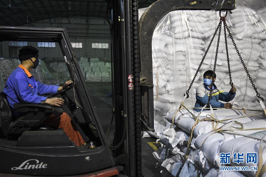 (图文互动)(9)“早一天复工,损失就少一点”——广西以精准防控推动复工复产一线见闻