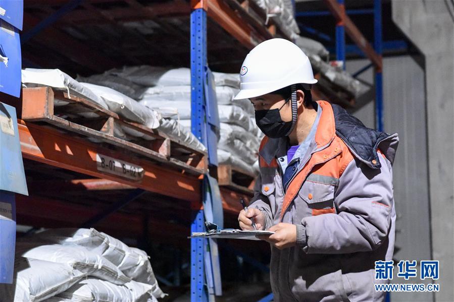 （图文互动）（7）防控不松劲，生产不停歇——新疆有序复工复产见闻