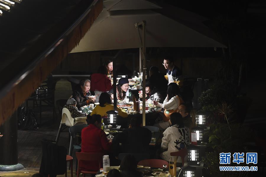 （聚焦复工复产&middot;图文互动）（5）重庆两江又飘火锅香