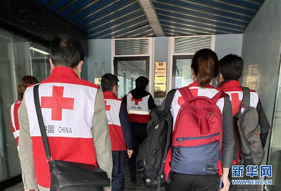 (国际疫情)(3)中国抗疫医疗专家组进入意大利疫情严重地区
