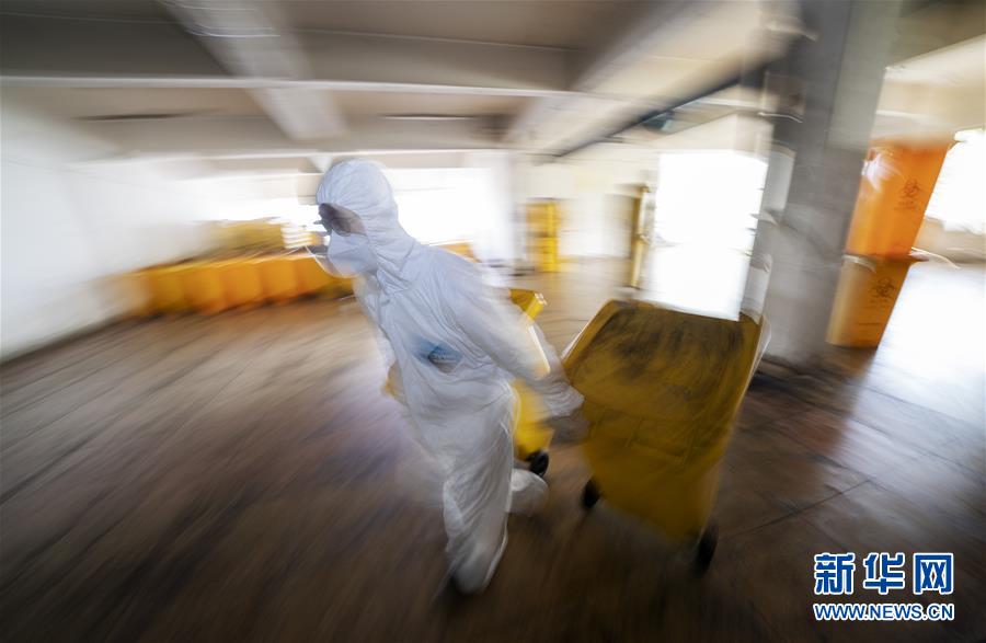 （聚焦疫情防控）（7）医疗废物处置人员：特殊战场战病毒