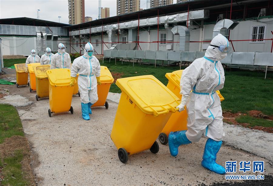 (新华全媒头条·图文互动)(8)致敬“沉默的英雄”——记武汉火神山雷神山医院的建设者