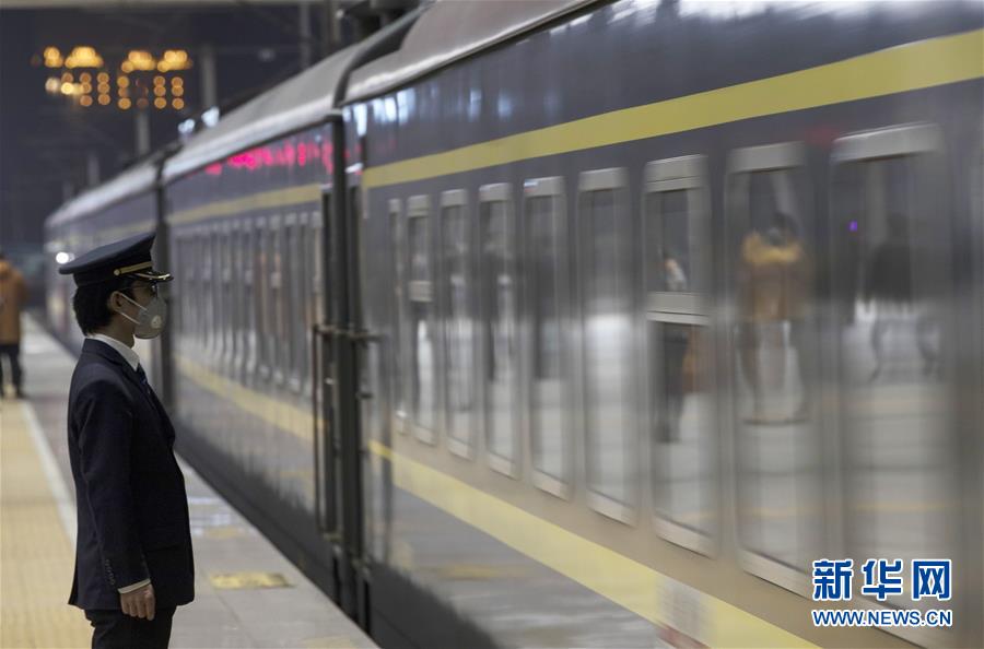 （聚焦疫情防控）（11）武汉离汉离鄂通道管控措施正式解除