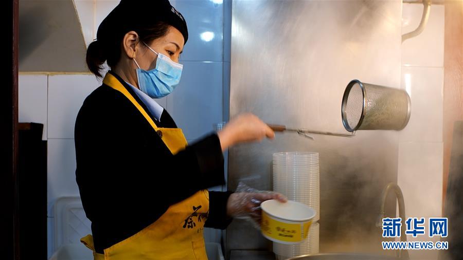 （新华全媒头条&middot;图文互动）（19）武汉战&ldquo;疫&rdquo;中的铭记时刻