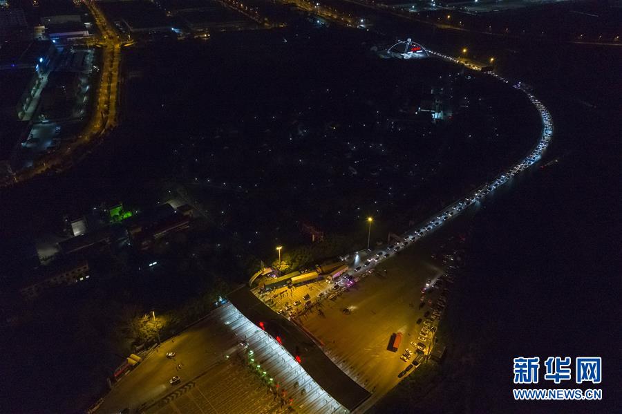 (新华全媒头条·图文互动)(3)武汉重启,不负春天——写在武汉“解封”之际