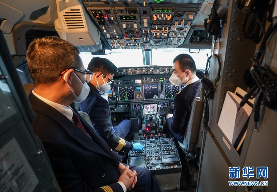 (新华全媒头条·图文互动)(10)武汉重启,不负春天——写在武汉“解封”之际