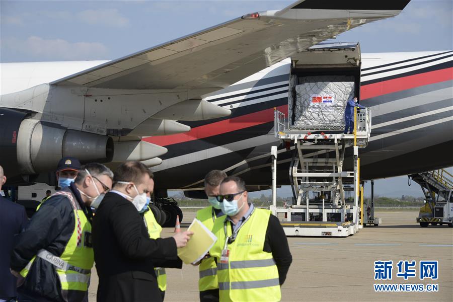 (国际疫情)(1)中国援助克罗地亚抗疫物资运抵萨格勒布