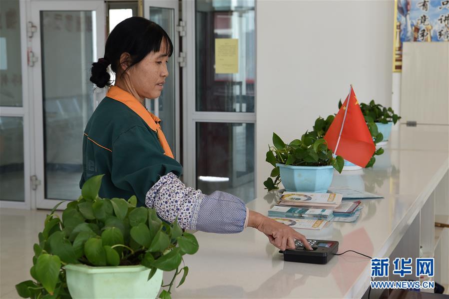 （决战决胜脱贫攻坚&middot;图文互动）（13）搬下山的这两年&mdash;&mdash;再访易地扶贫搬迁户胥存