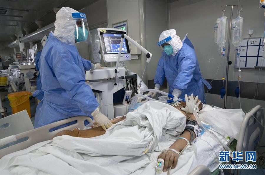 （新华全媒头条&middot;图文互动）（8）生命至上，人民至上&mdash;&mdash;武汉战&ldquo;疫&rdquo;重症患者救治工作纪实