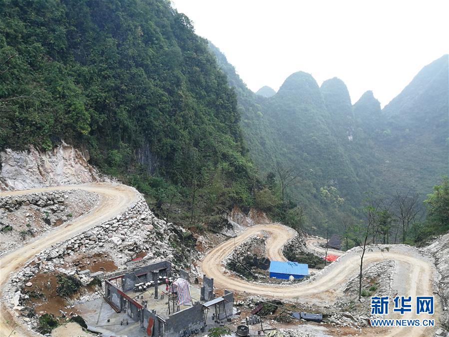 (在习近平新时代中国特色社会主义思想指引下——新时代新作为新篇章·习近平总书记关切事·图文互动)(7)啃下最后的硬骨头——脱贫攻坚挂牌督战进行时