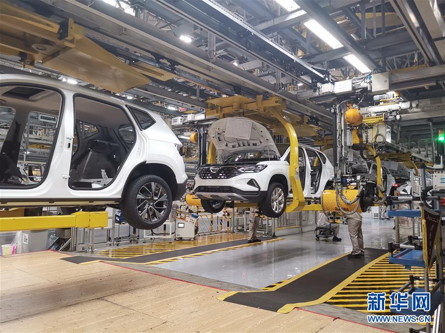 (在习近平新时代中国特色社会主义思想指引下——新时代新作为新篇章·习近平总书记关切事·图文互动)(4)按下复工复产“快进键”