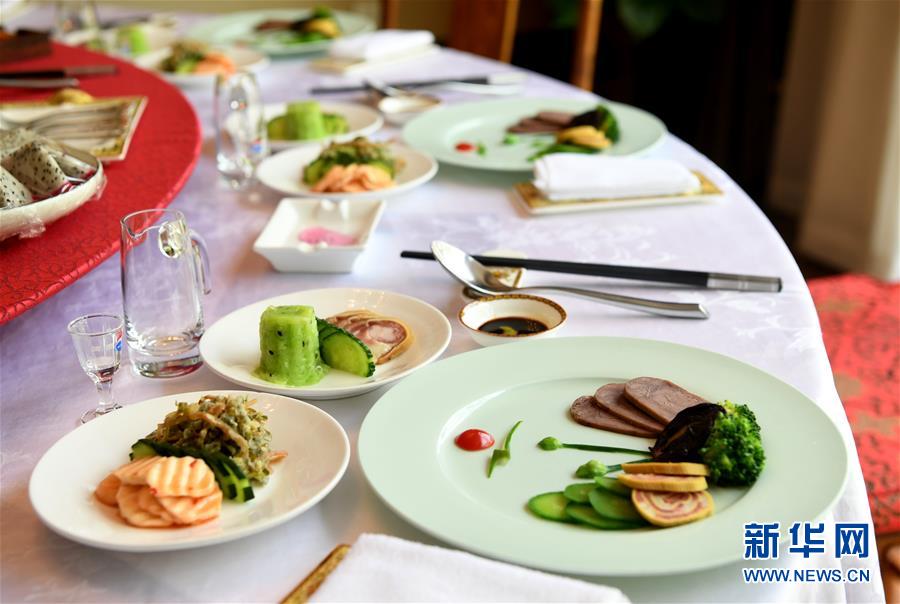 （聚焦复工复产·图文互动）（2）“分得安心，吃得放心”——豫菜老字号的复工见闻