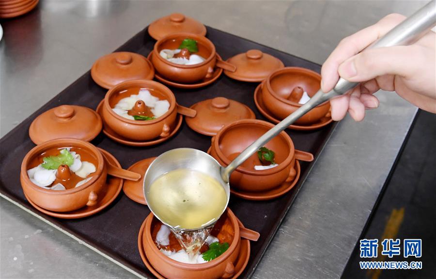 （聚焦复工复产·图文互动）（3）“分得安心，吃得放心”——豫菜老字号的复工见闻